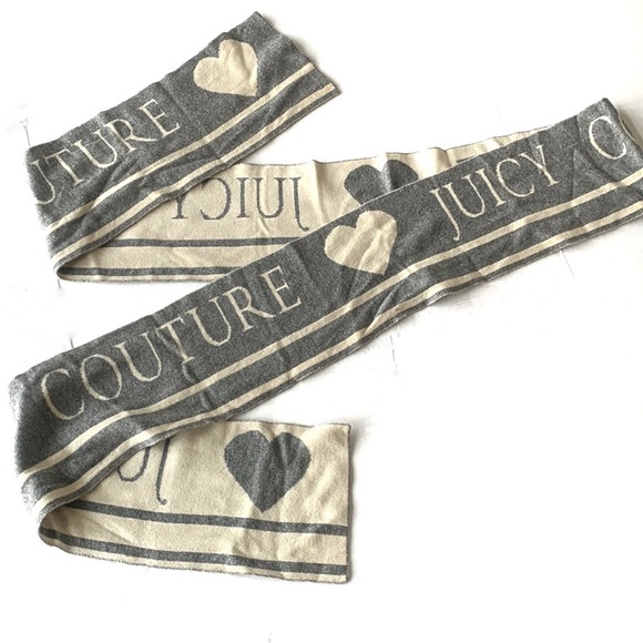 Juicy Couture Accessories - JUICY COUTURE Gray and White Knit Scarf